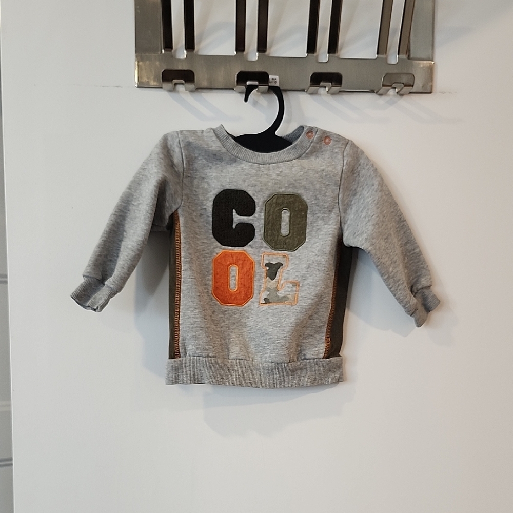 🙈 5/$20 🙈 Kids Gray Sweatshirt with Colorful Letters